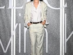 Jennie BLACKPINK Tampil Maskulin di Calvin Klein NYFW 2026